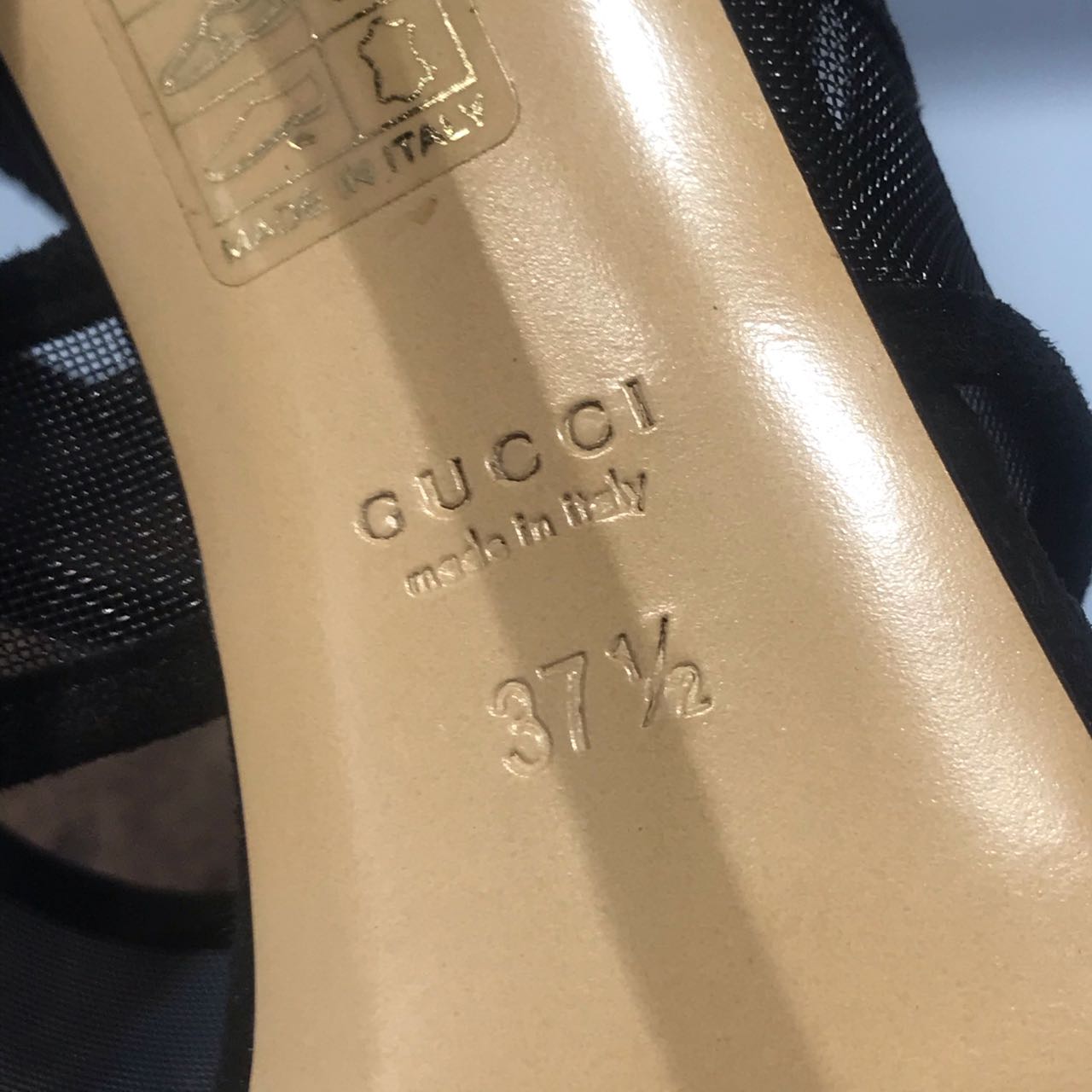 Sandales Gucci noires T.37,5