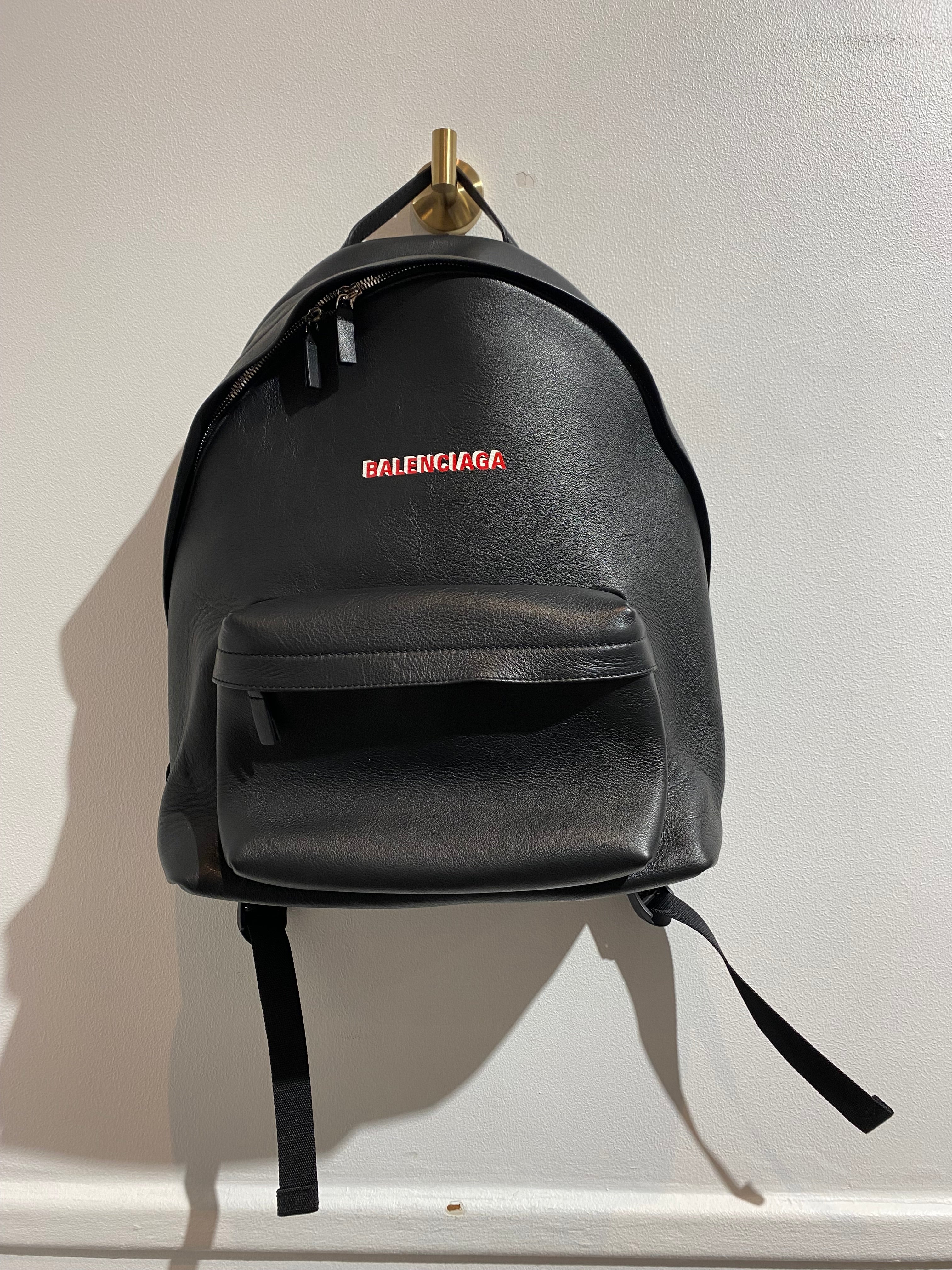 Sac à 2024 dos balenciaga