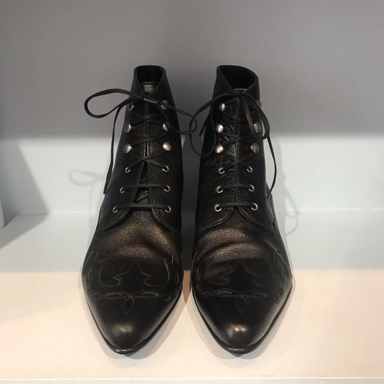 Boots Saint Laurent noires T.41,5 Neuves