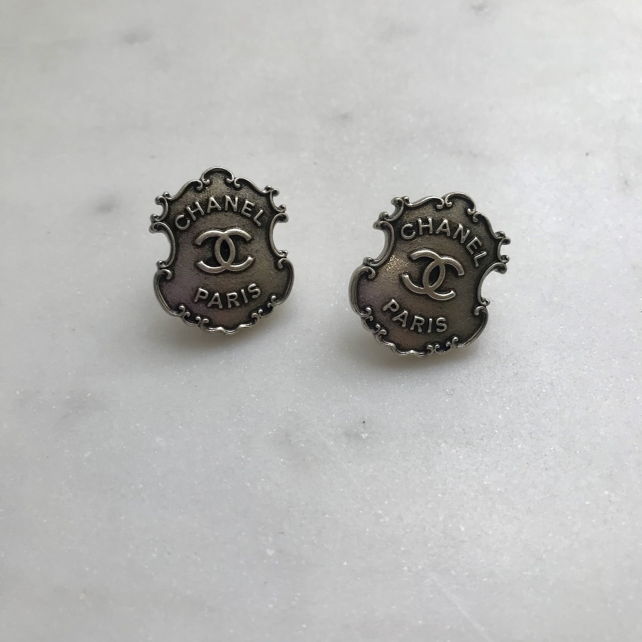 Boucles d'oreilles Chanel Paris-Dallas