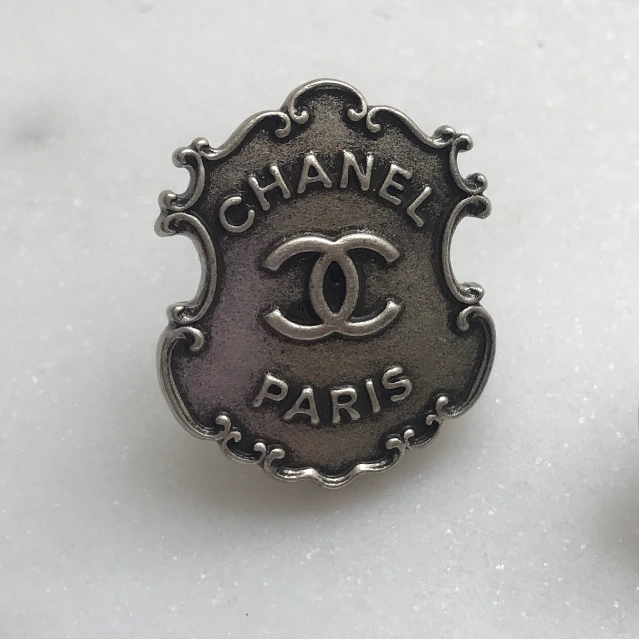 Boucles d'oreilles Chanel Paris-Dallas