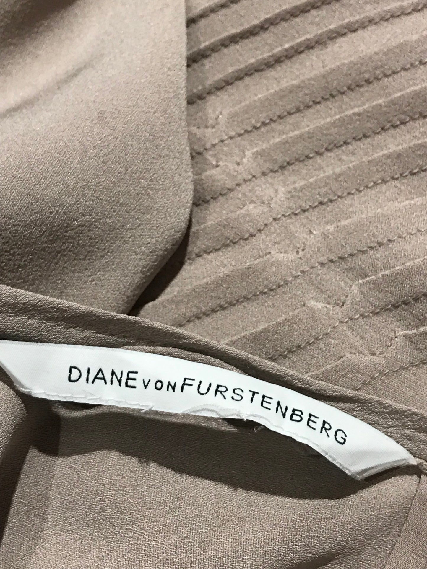 Robe Diane Von Furstenberg beige T.M