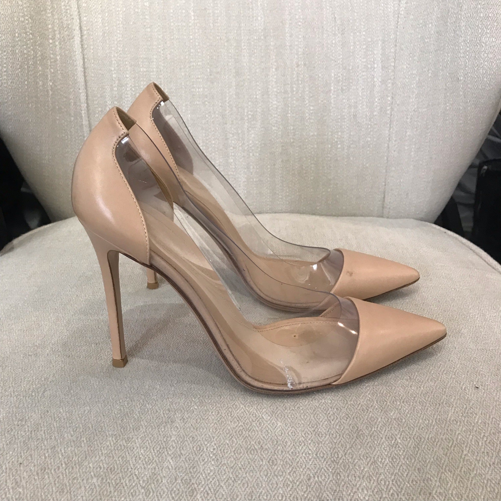 Escarpins Gianvito Rossi plexi T.40 Closet2Closet.Paris