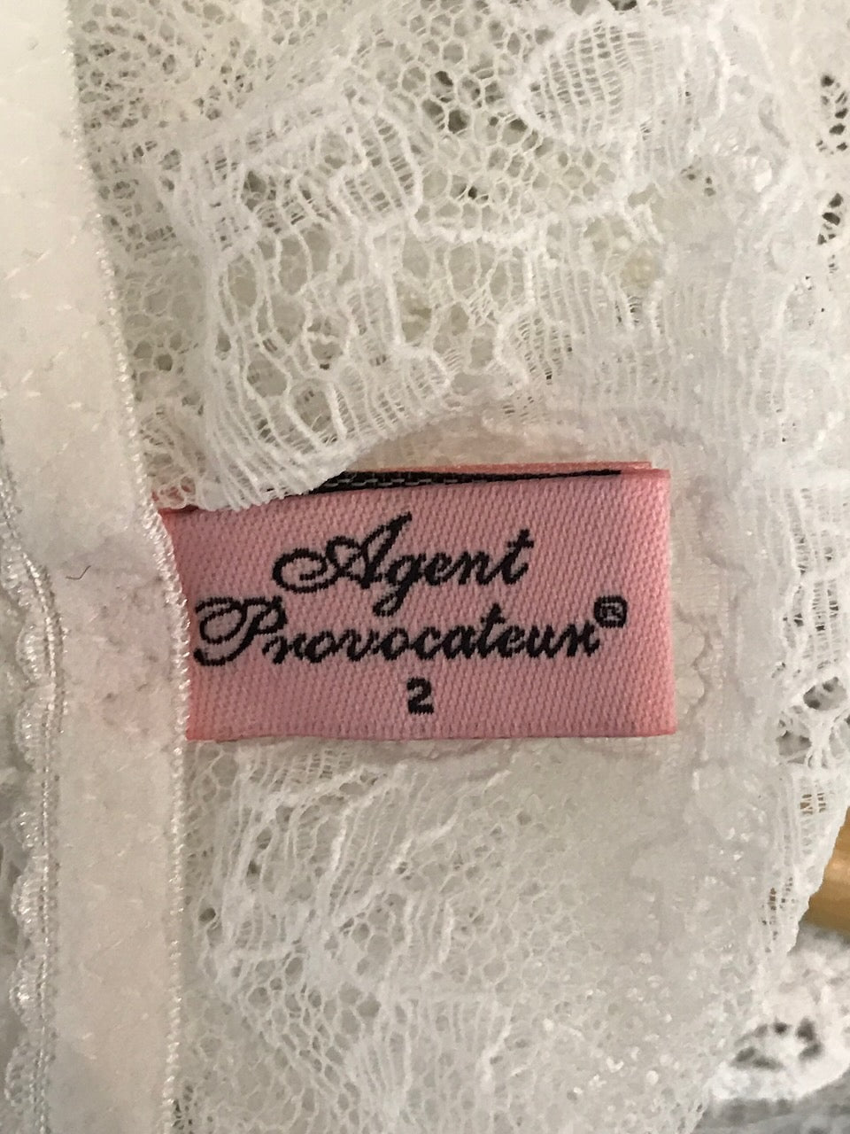 Lingerie Agent Provocateur blanc