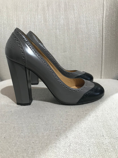 Escarpins Miu Miu gris T.39