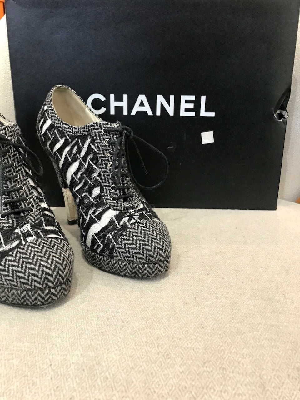 Boots Chanel tweed T.37,5